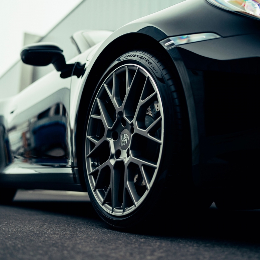 Porsche 992  8 - MaxV Detailing 